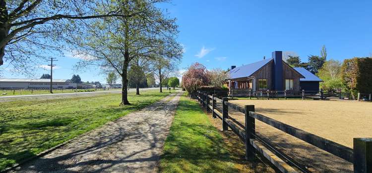 1571 Waimea Highway Mandeville_1