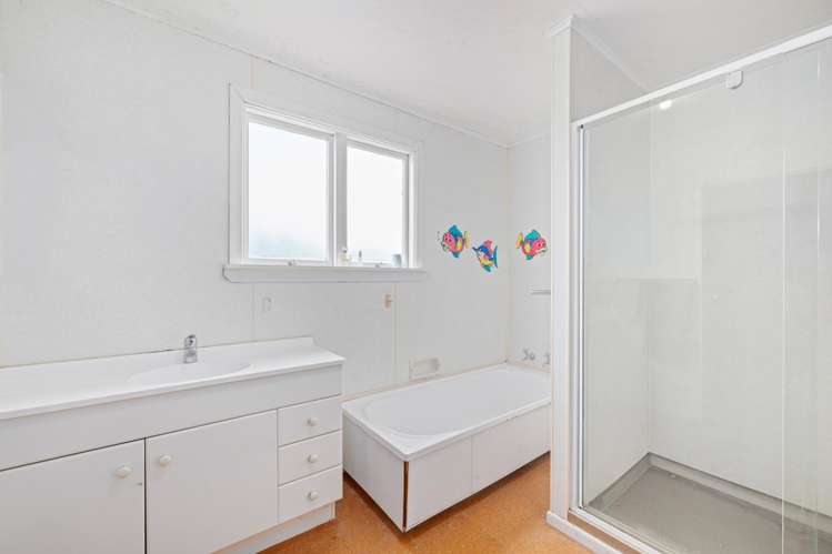 2 Redwood Street Seddon_17