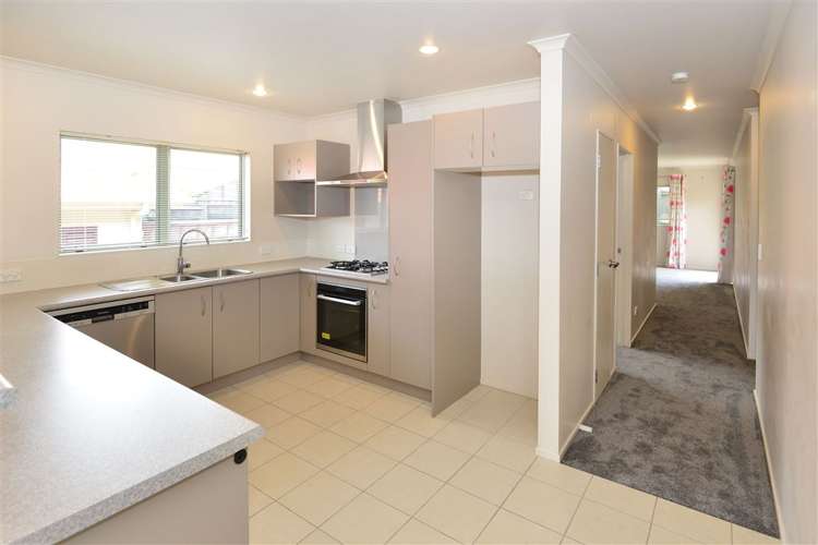 20 Clea View Gulf Harbour_10