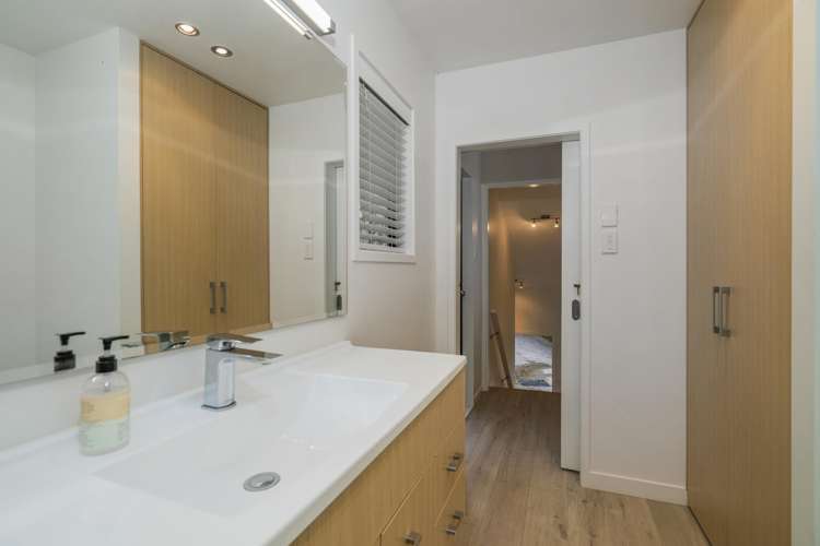 5 Florence Place Hahei_11