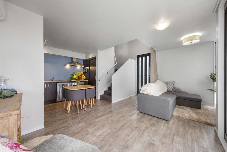 1/274 Fitzgerald Avenue_5