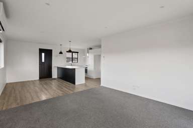 34B Stratford Drive_3