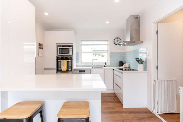 2/137 Shakespeare Road Milford_5