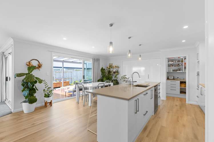 6 Atlantic Drive Fitzherbert_12