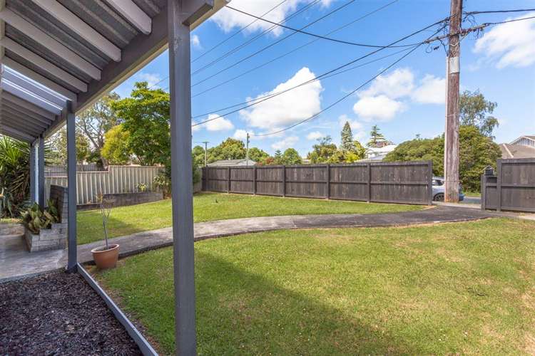 6 Woodglen Road Glen Eden_12