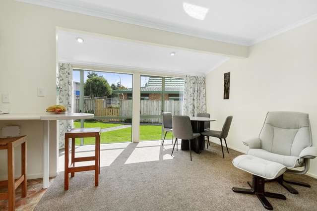 70/42 Main Road Tawa_4