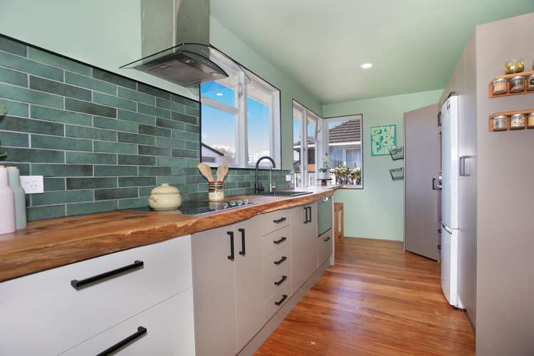 16 Kittyhawk Row Bulls_4