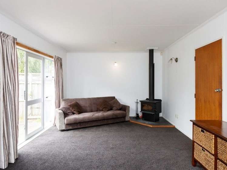 18 Moerangi Street West End_5