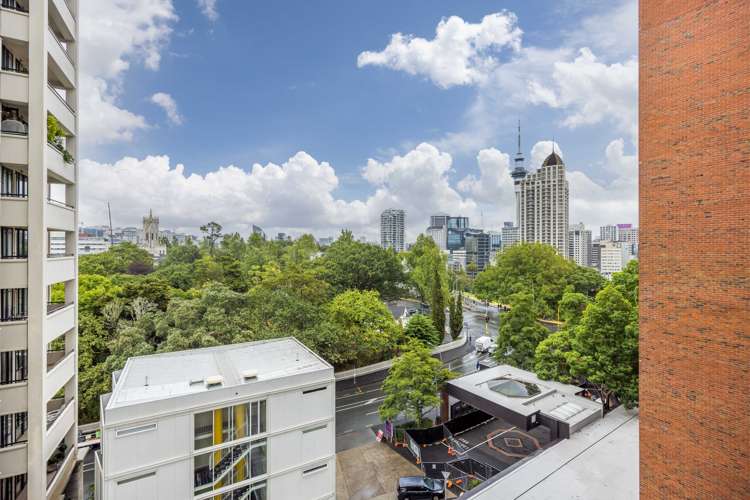 1503/10 Waterloo Quadrant Auckland Central_0