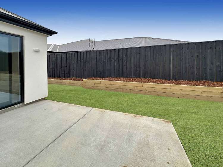 11 Jean Batten Lane Rolleston_19