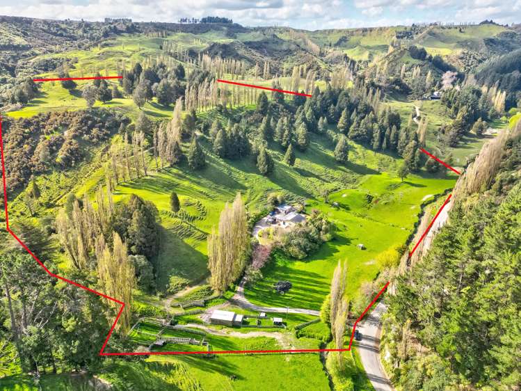 665 Longacre Road Okoia_26