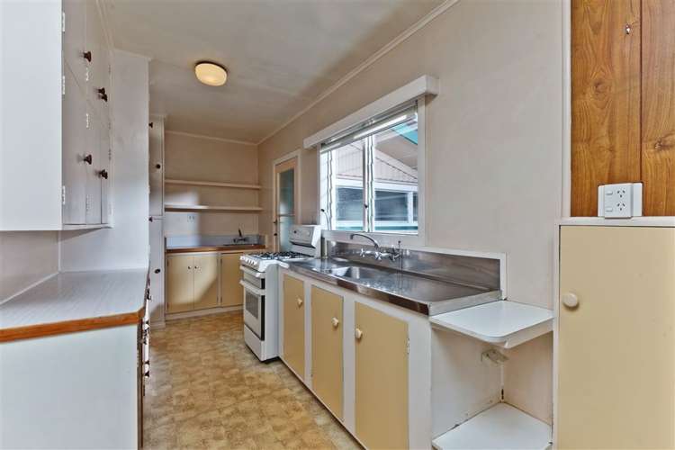 62 College Road Northcote_12