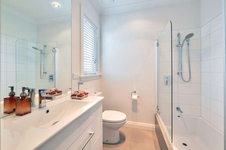 20 Hollywood Avenue Epsom_12