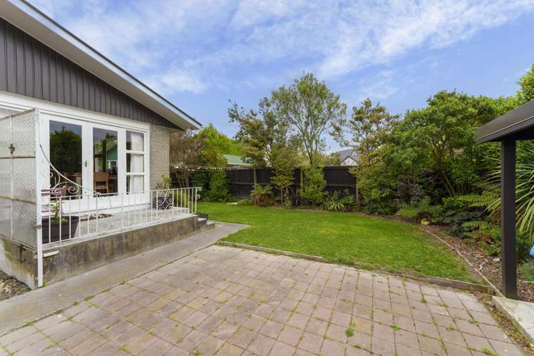 2/37 Lochee Road Upper Riccarton_10