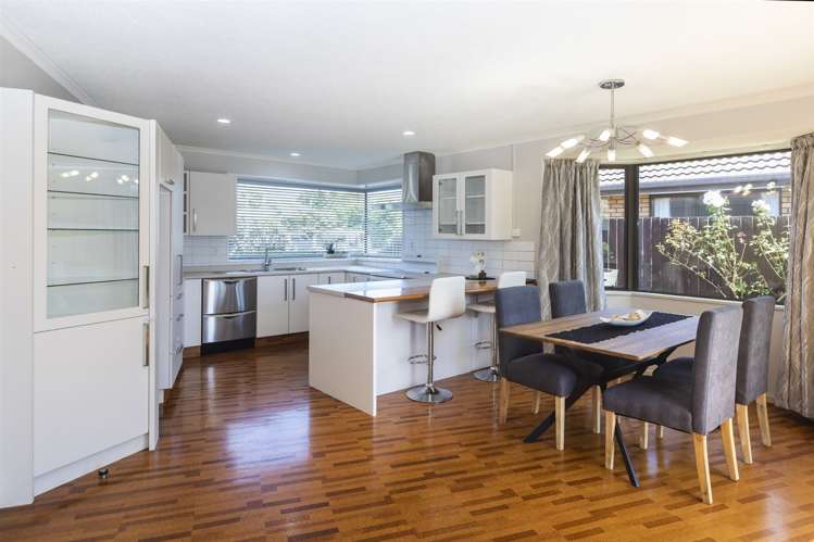 65 Lowry Avenue Redwood_2