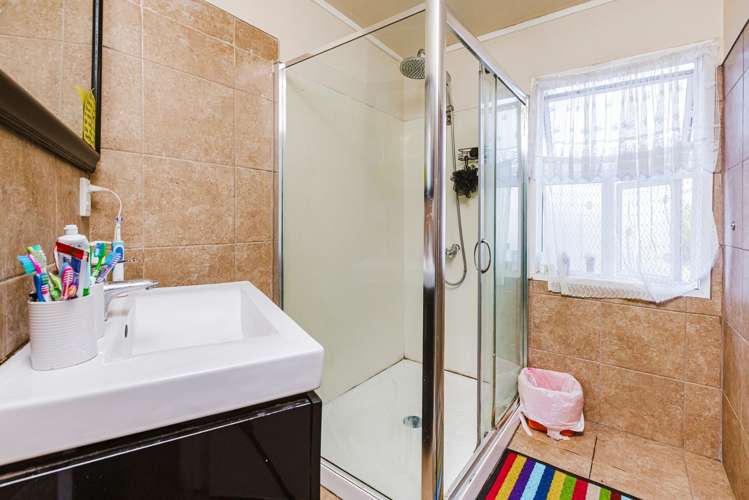 11 Hall Avenue Mangere_7