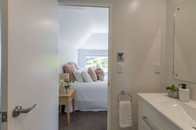 14/109 Westchester Drive Churton Park_28