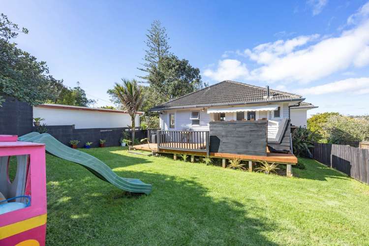 23 Stottholm Road Titirangi_12