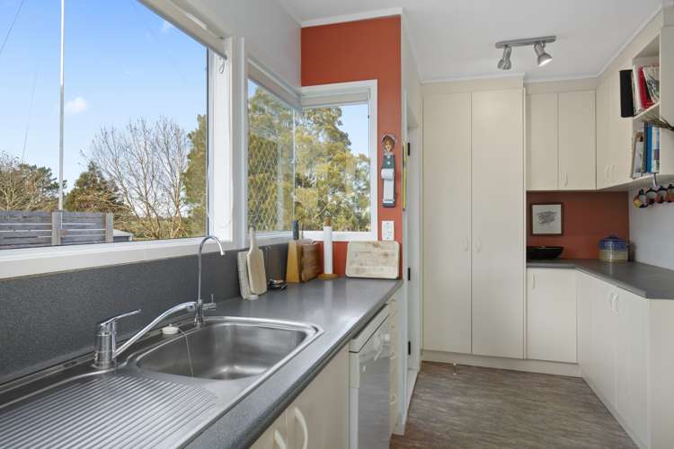 178 Torkar Road Clarks Beach_8