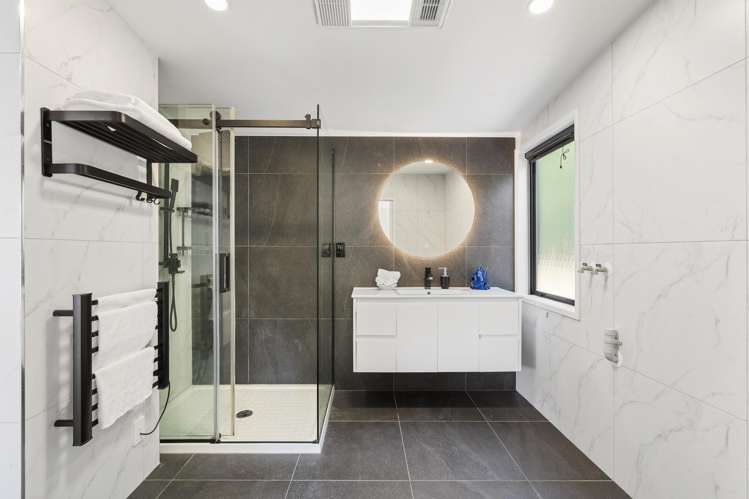 18/61A Birkdale Road Birkdale_10