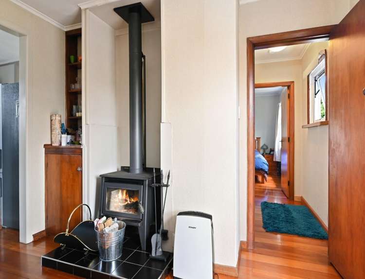 19 Kawaha Point Road Fairy Springs_4