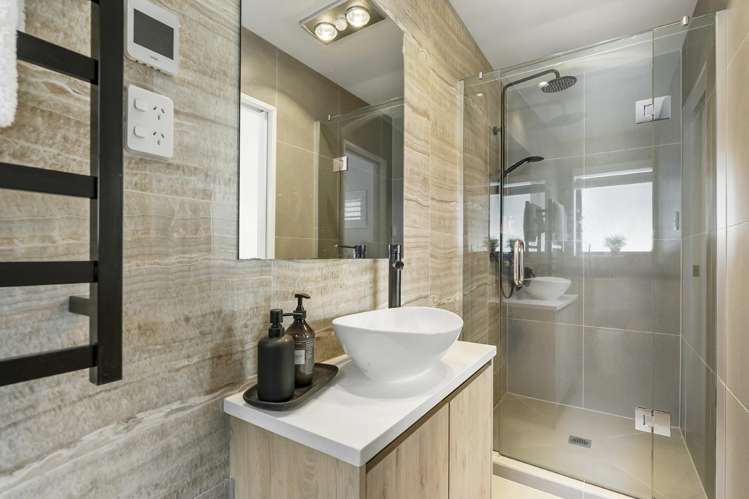 42 Myland Drive Hobsonville_20