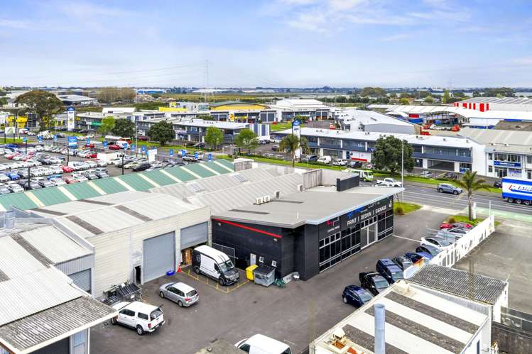 B/996 Great South Road Penrose_10