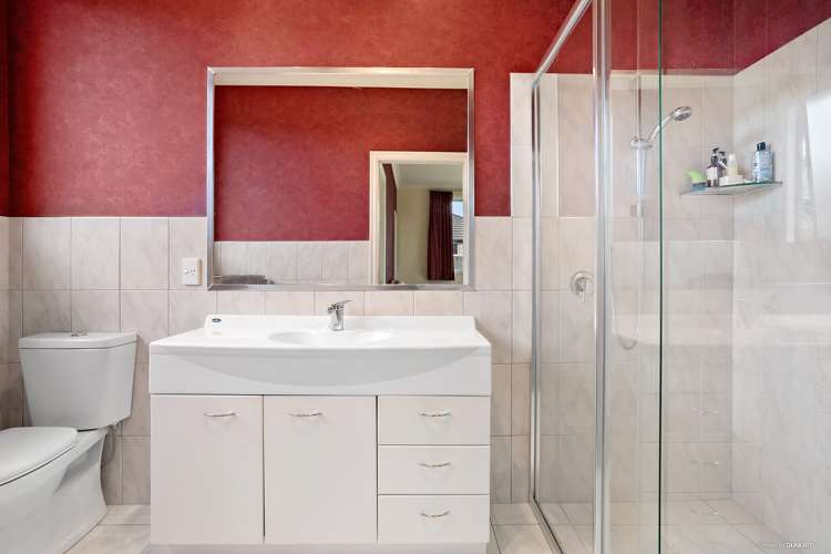 4 Edenpark Drive Rototuna North_11