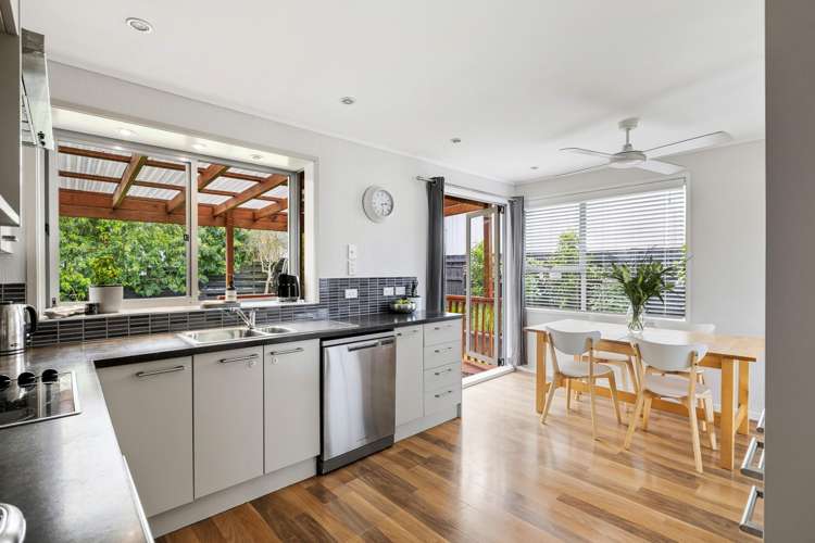 6 Clensmore Place Torbay_6