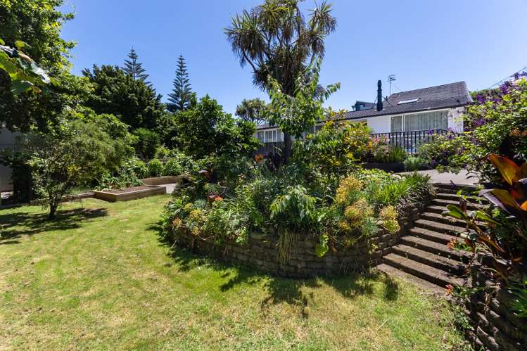 15 Tiromoana Road Raumati South_24
