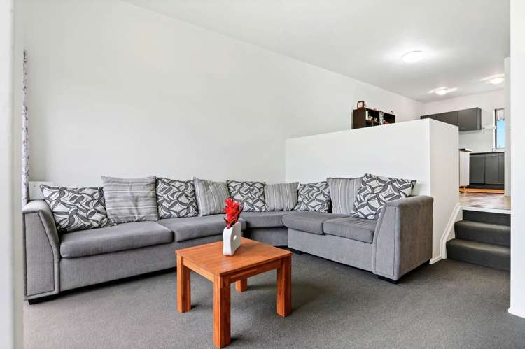 56/7 Kelvin Hart Drive East Tamaki_2