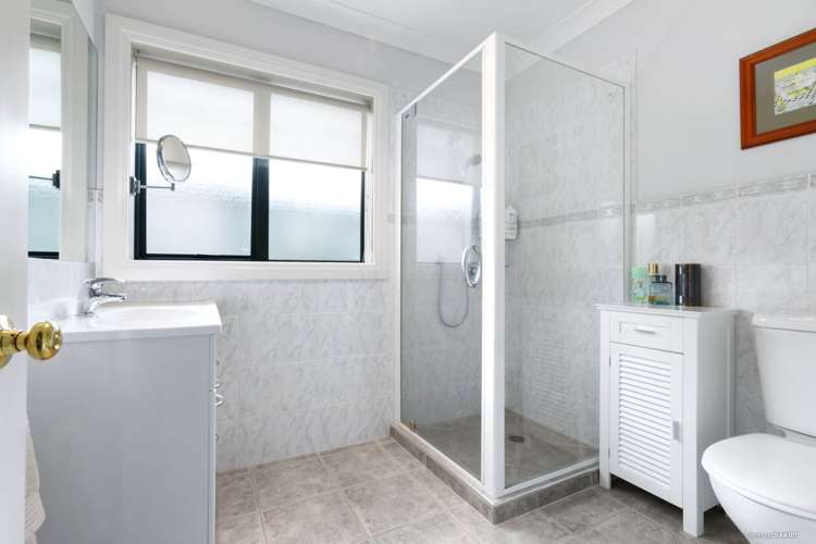 30 Brittany Drive Henderson_21