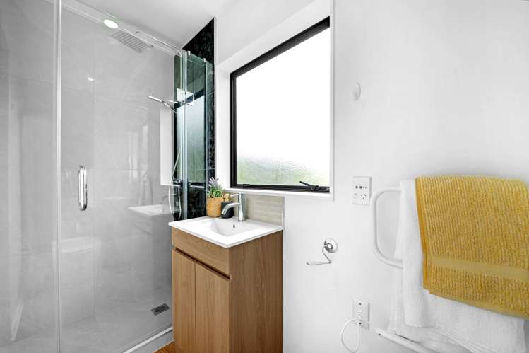 75 Girrahween Drive Totara Vale_20