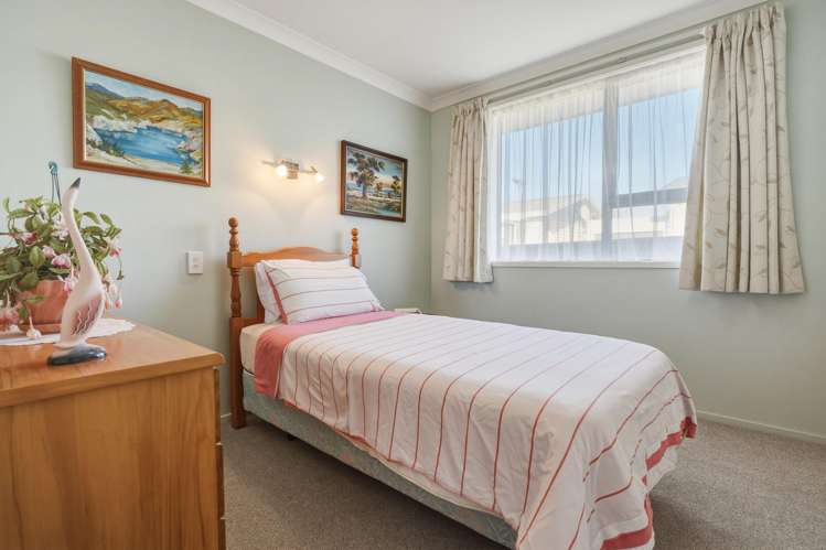 94 Ronaldsay Street Palmerston_16