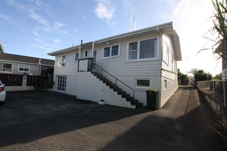 63 Hutchinsons Road Bucklands Beach_0