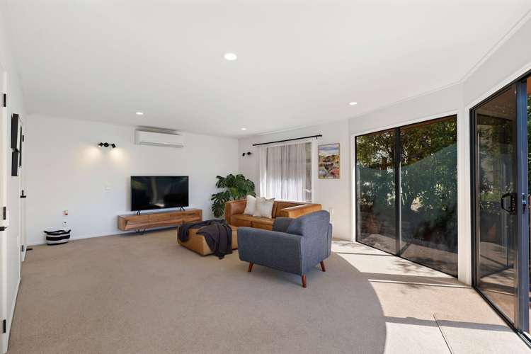 18a Avalon Crescent Fernhill/Sunshine Bay_7