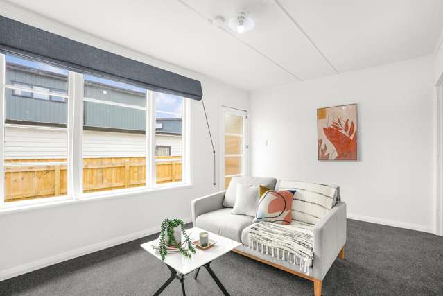 1/3 Huia Grove Elderslea_2