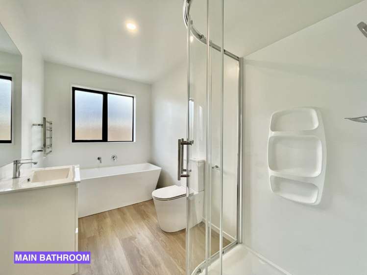 86 Monarch Drive 11103_13