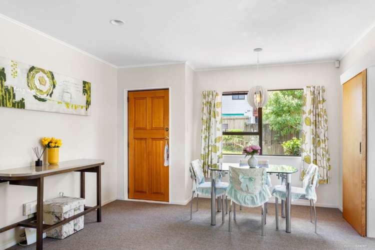 1/15 Tetrarch Place Totara Vale_6