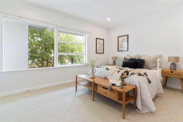 2/4 Corunna Road Milford_15