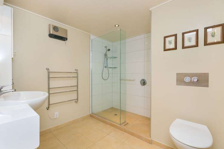 7/32 Hobson Street Thorndon_13