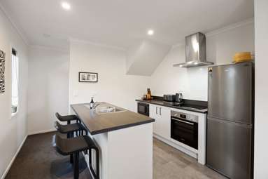 5/10 Burrows Place_3