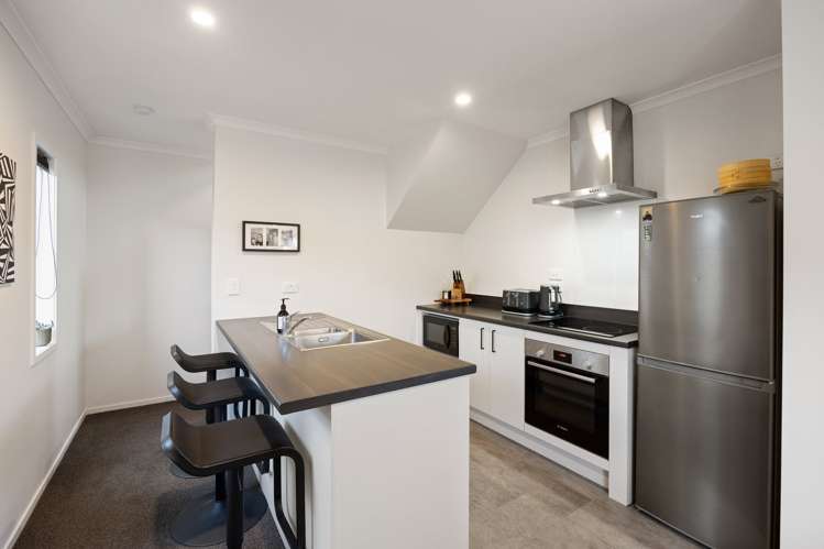 5/10 Burrows Place_3