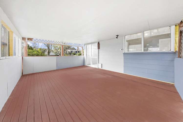 54 Sikkim Crescent Clover Park_23