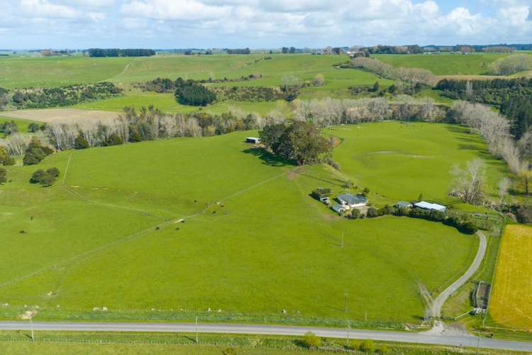 449 Beaconsfield Valley Road_0