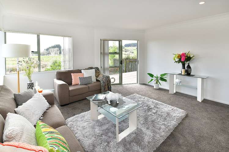 1/12 Miro Street Helensville_20