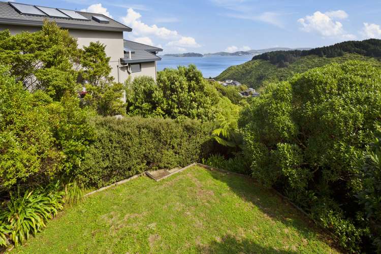 8 Green Park Lane Korokoro_3