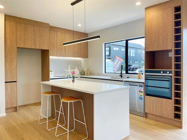 35A Burberry Road Drury_11