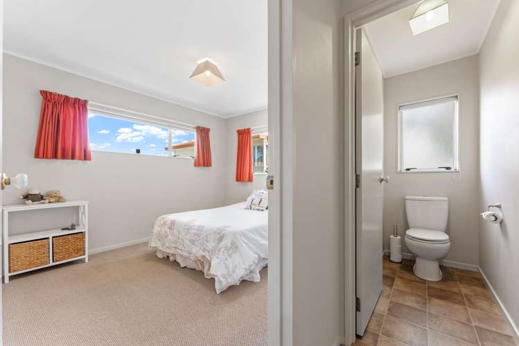 16 Palmgreen Court Stanmore Bay_9