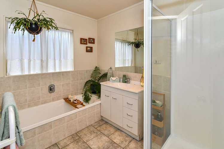79 Longford Park Drive Takanini_9